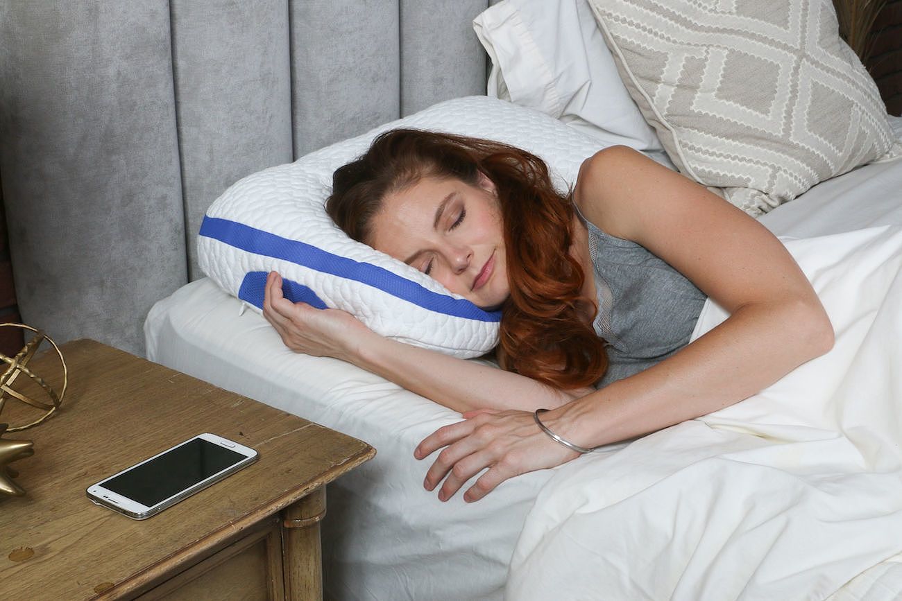 睡眠，智能枕头，调节高度，帮助睡觉，振动提醒，